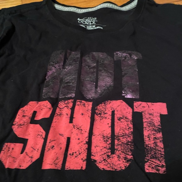 2 Nike Short sleeve t-shirts. Grey is old/worn & black T good/used condition. - Picture 8 of 9